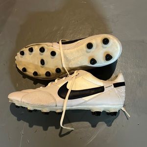 Nike premier white/grey very good condition